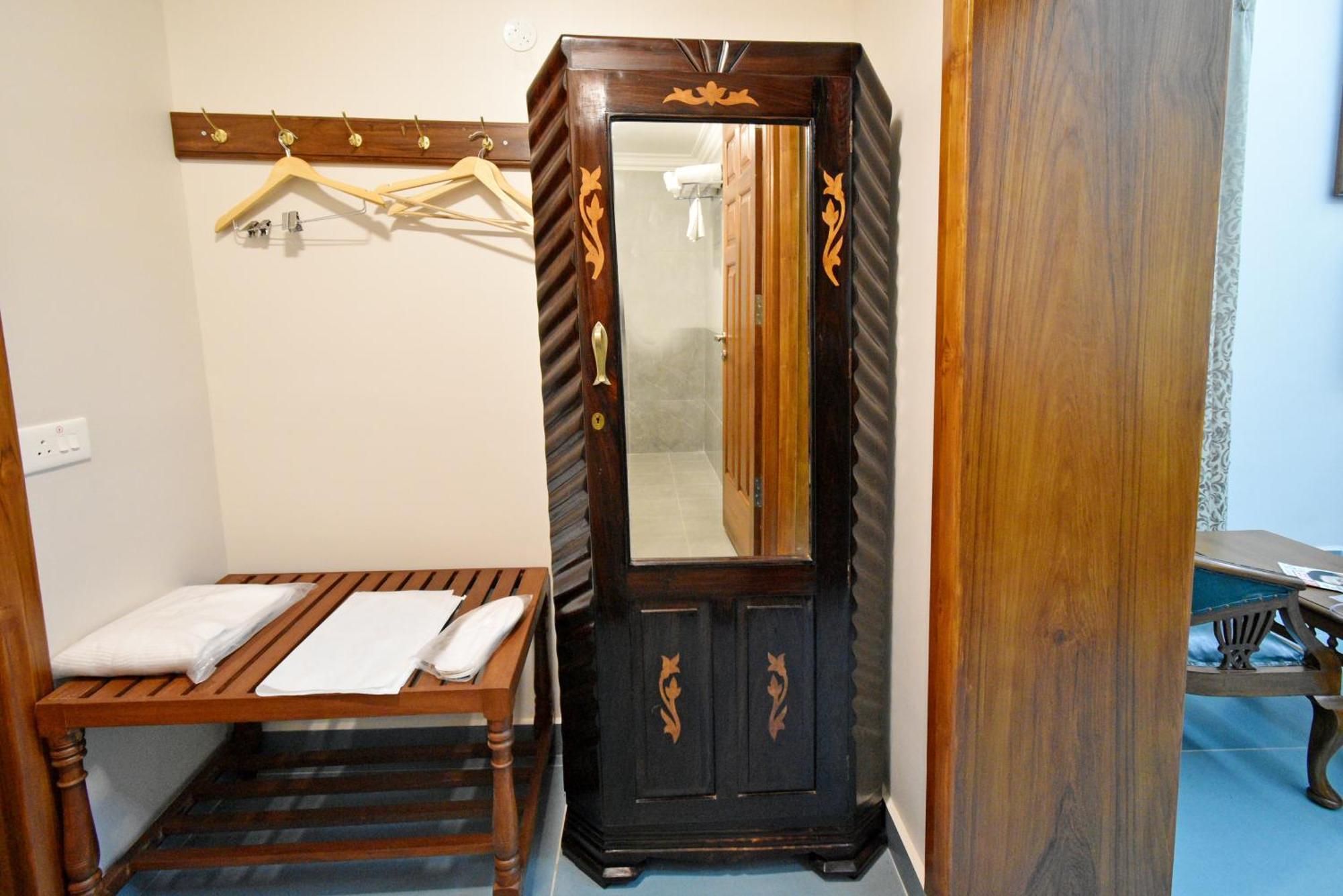 Le Colonial Suites Pondicherry Ngoại thất bức ảnh