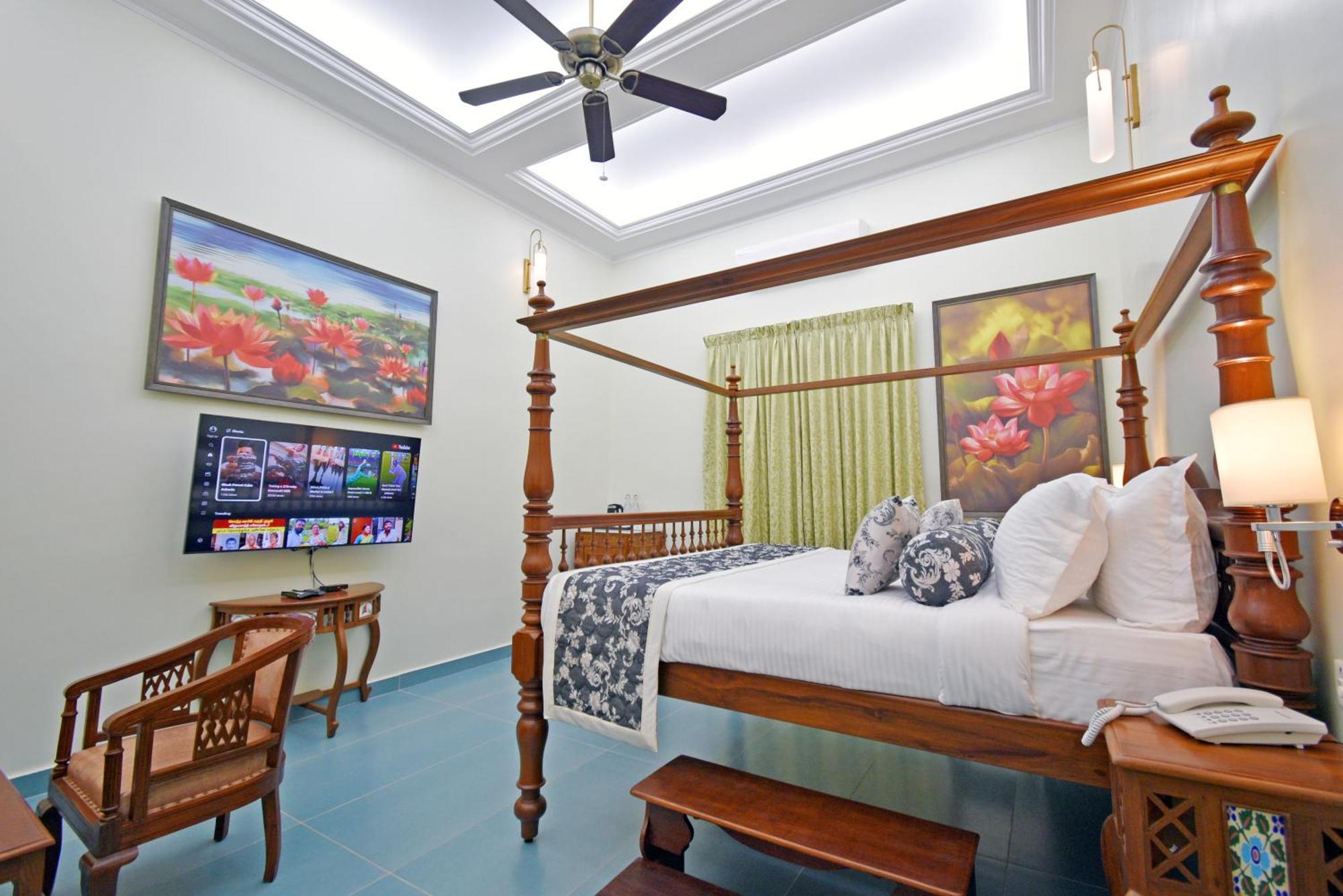 Le Colonial Suites Pondicherry Ngoại thất bức ảnh